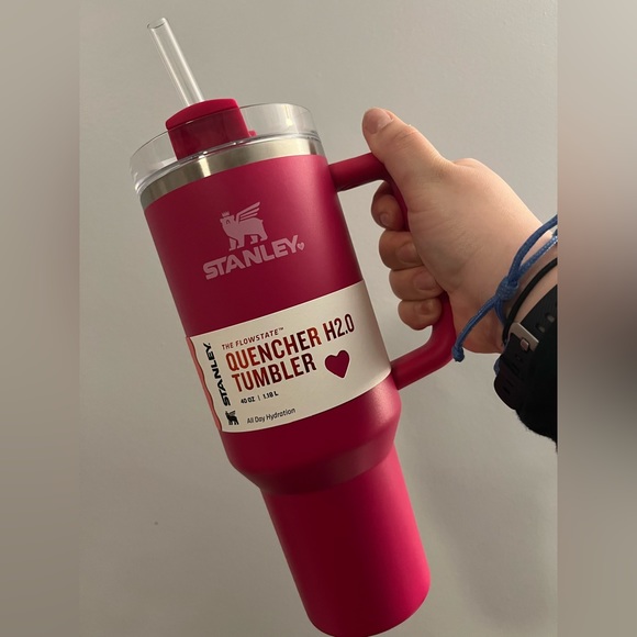 Stanley Limited Valentines Target Release Bundle Pink and Red40 oz cold Cup - Picture 16 of 16